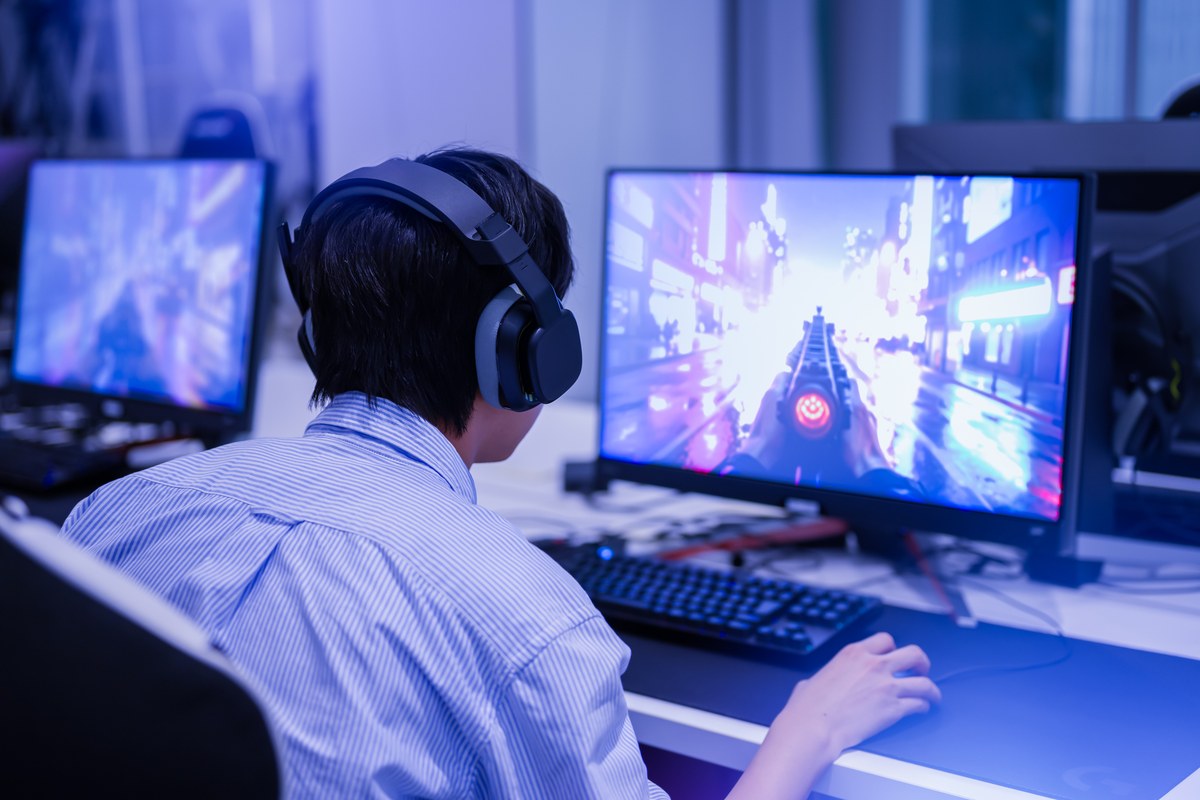 パソコンでゲームを楽しむ